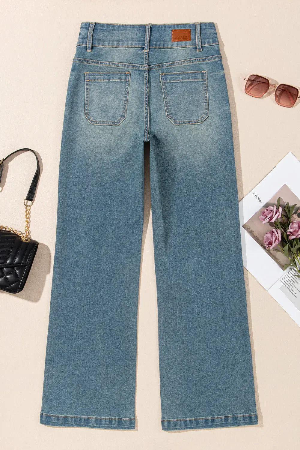 Amyra Double Button Patch Pocket Flare Leg Jeans-4