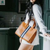 Becki Tote-0