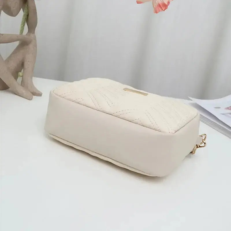 Casual Small Square Bag Versatile Single Shoulder BagPleasant Product