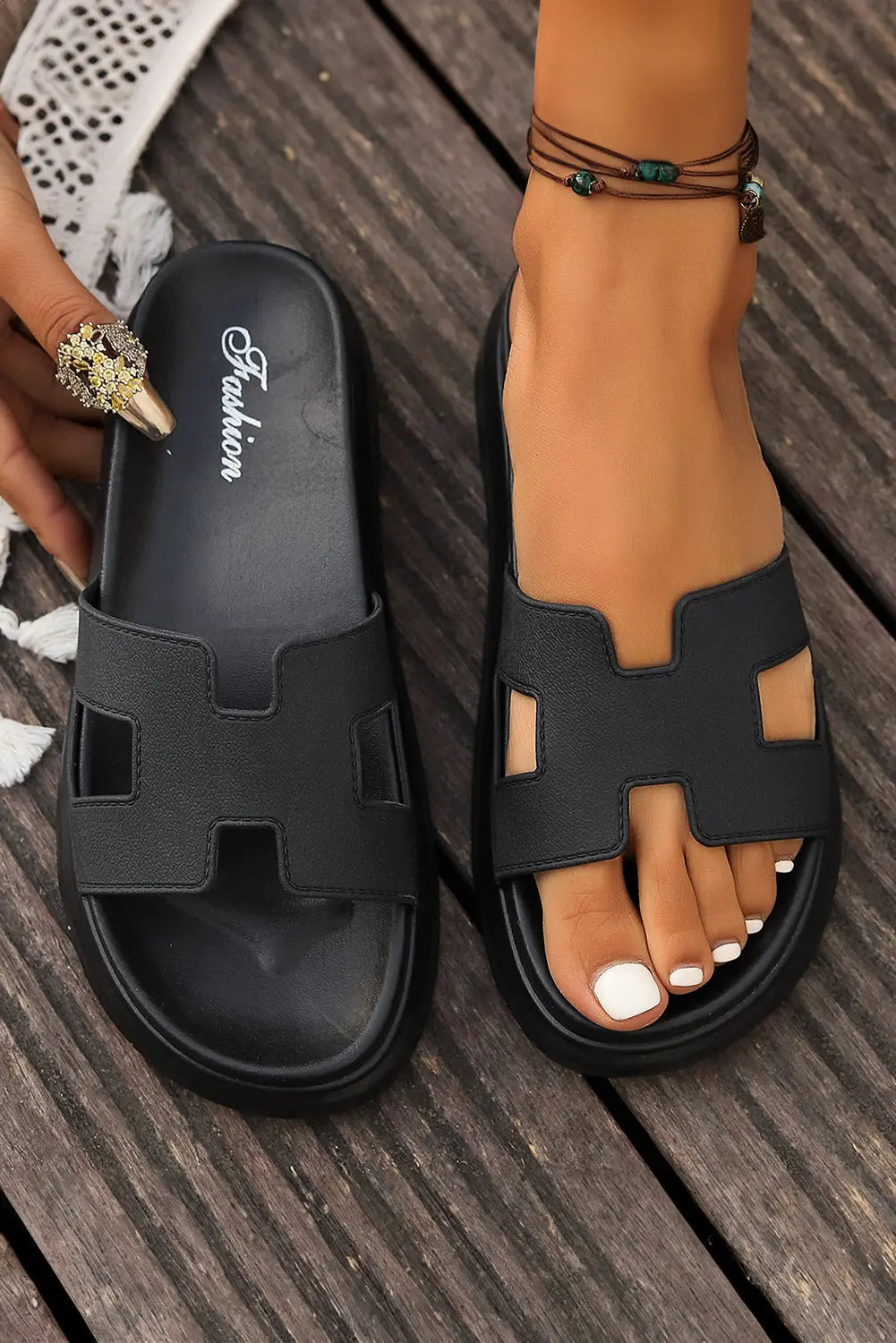 Henley Cutout Design Open Toe Platform Slippers-5