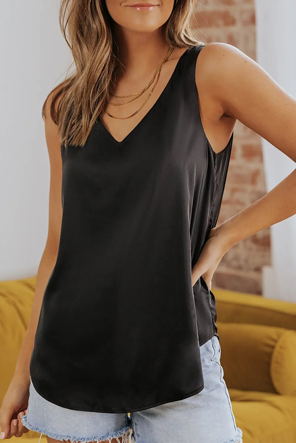 Miley V Neck Loose Tank Top-3