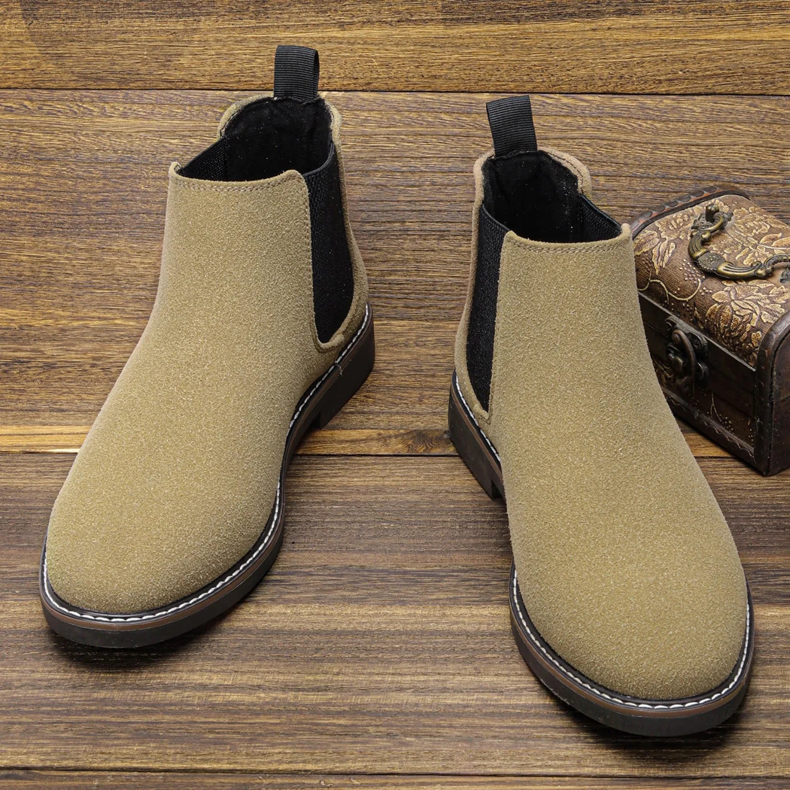 Fashion brand comfortable leather boots