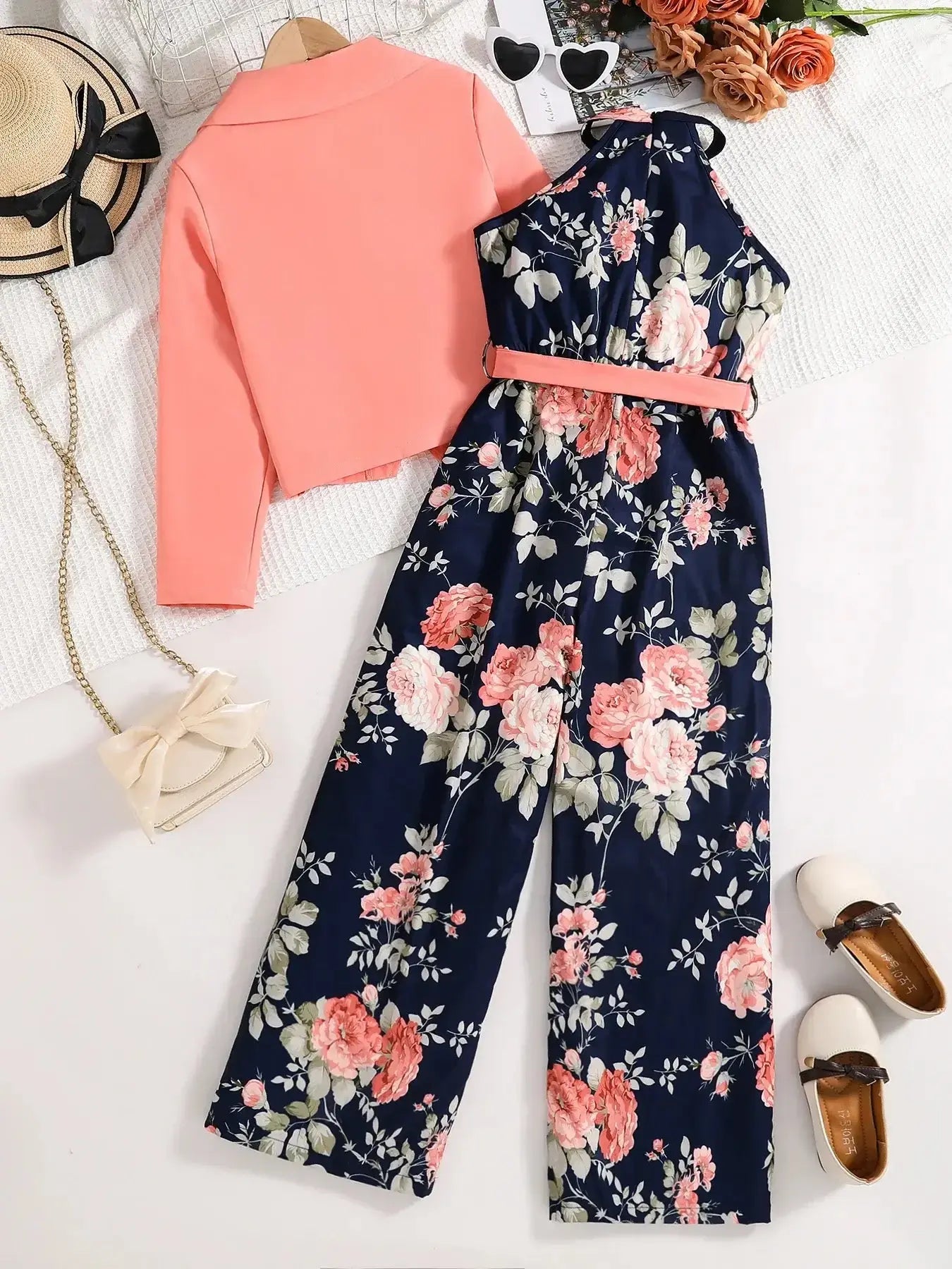 Girls' fashion outdoor leisure 2-pieces Suit Pleasant Product Express Inc